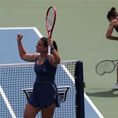 U.S. Open Opponent Goes Viral for Smashing Her Racket After Loss