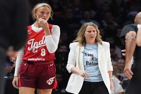 Cheryl Reeve chats with Sophie Cunningham, wears ‘Trans Kids Belong’ shirt after Fever star’s..