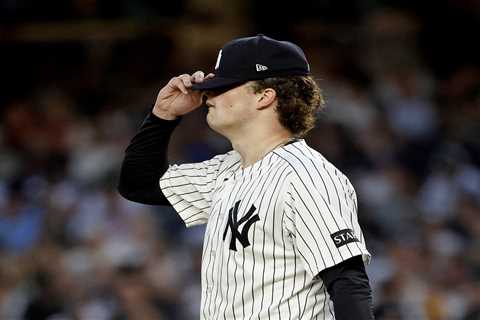 Cam Schlittler stumbles through rare Yankees dud in shortest start of season