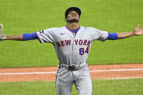 Jefry Yan announces MLB arrival with dance party as new Mets bullpen delivers in win over Guardians