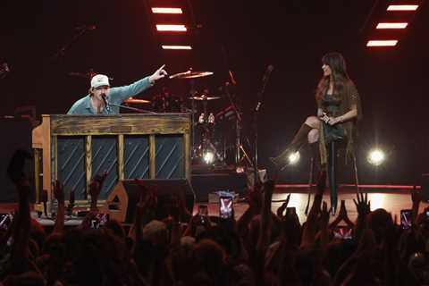 Ella Langley & Morgan Wallen’s ‘I Can’t Love You Anymore’ Tops Country Airplay
