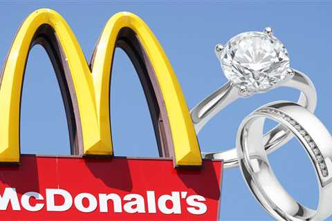 McDonald's Coworkers Get Married at Restaurant Where They Work, Help Clean Up After