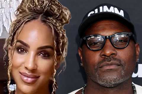 Ex-NFL Star Marcellus Wiley's Estranged Wife Allegedly Blindsided After Domestic Violence Charge..