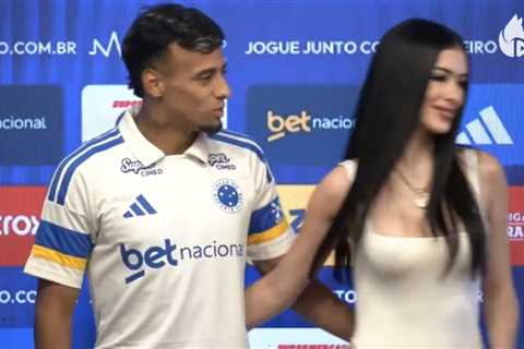 Soccer star snubbed by ‘Uruguayan Kim Kardashian’ girlfriend as triumphant moment turns awkward