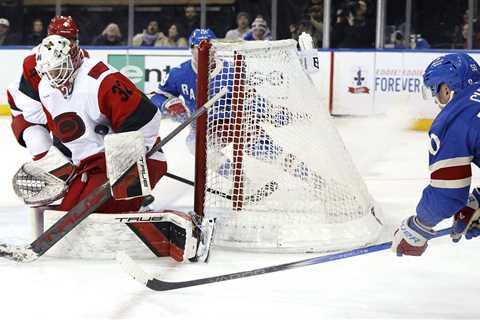 Hurricanes goalie Brandon Bussi takes Stanley Cup to LI arena where it all began for him