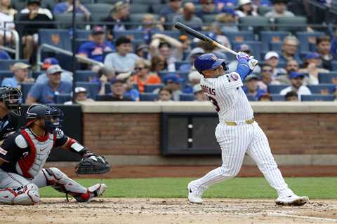 Luis Torrens homers again as his increased Mets usage keeps paying off