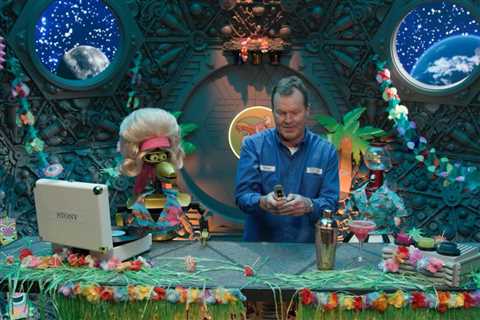 What to Expect From the Music of ‘MST3K: The RiffTrax Experiments,’ According to Mike, Kevin & Bill