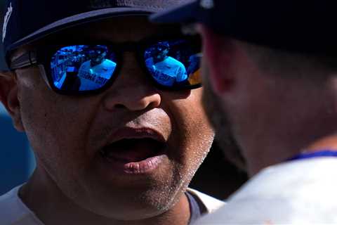 Dodgers looking beatable as problems stack up