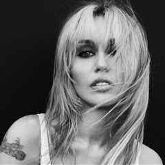 Miley Cyrus Announces ‘Vulnerable’ New Album ‘Bass Persuades’ Along With Hollywood Bowl Shows
