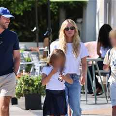 Sydney Sweeney Gets Smoothies With Scooter Braun, His Kids