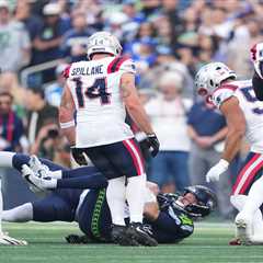 Sam Darnold exits with hip injury in Seahawks injury scare — one drive into season