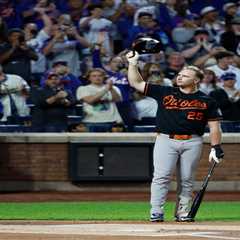 Mets fans let Pete Alonso and those who let him get away know exactly how they feel