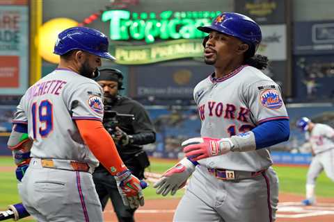 Francisco Lindor blasts leadoff homer off Freddy Peralta in righty’s first game against Mets after..