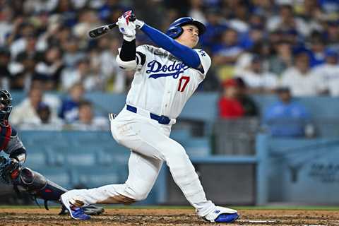 Shohei Ohtani out of Dodgers lineup as injury problems get worse