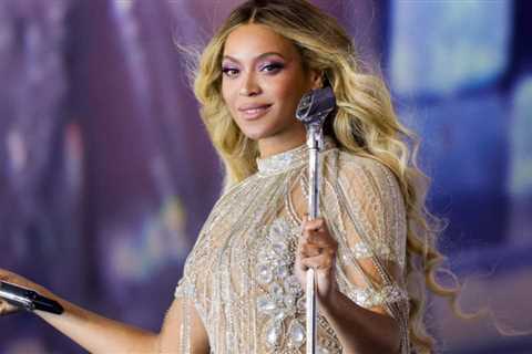 It's Beyoncé's birthday! What's your favorite song of hers?