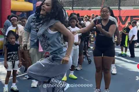 Teyana Taylor Shows Off Her Double Dutch Skills at TEY Foundation Event