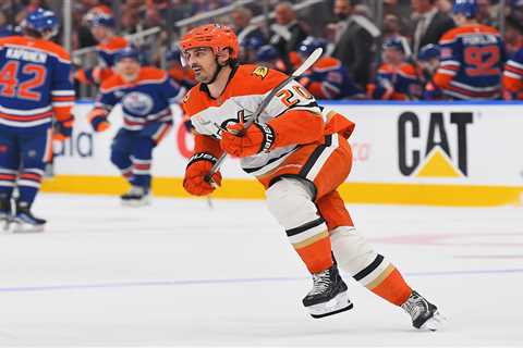 Chris Kreider set to be waived by Ducks one season after Rangers split