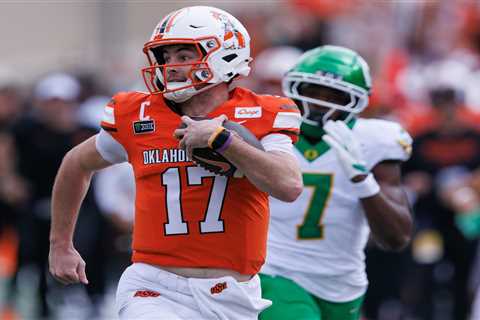 Oregon falls to Oklahoma State in historic college football upset