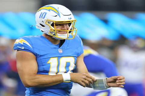 Cardinals vs. Chargers prediction: NFL picks, best bets, parlay Sunday