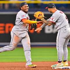 Nathaniel Lowe’s clutch hit lifts Guardians to ALCS Game 1 win over Rays