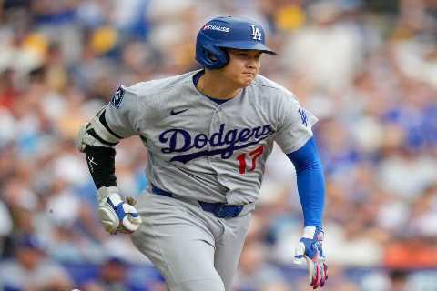 Shohei Ohtani to remain in Dodgers lineup despite hitting slump and injuries