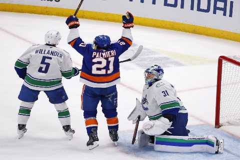 Islanders slip past Canucks thanks to Kyle Palmieri’s two-goal night